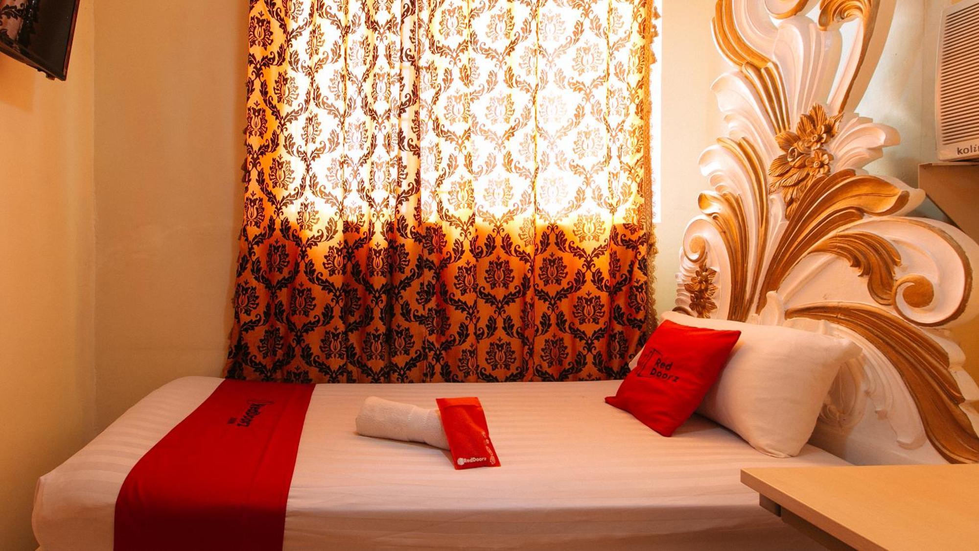 Reddoorz At Manila Venetian Hotel Dış mekan fotoğraf
