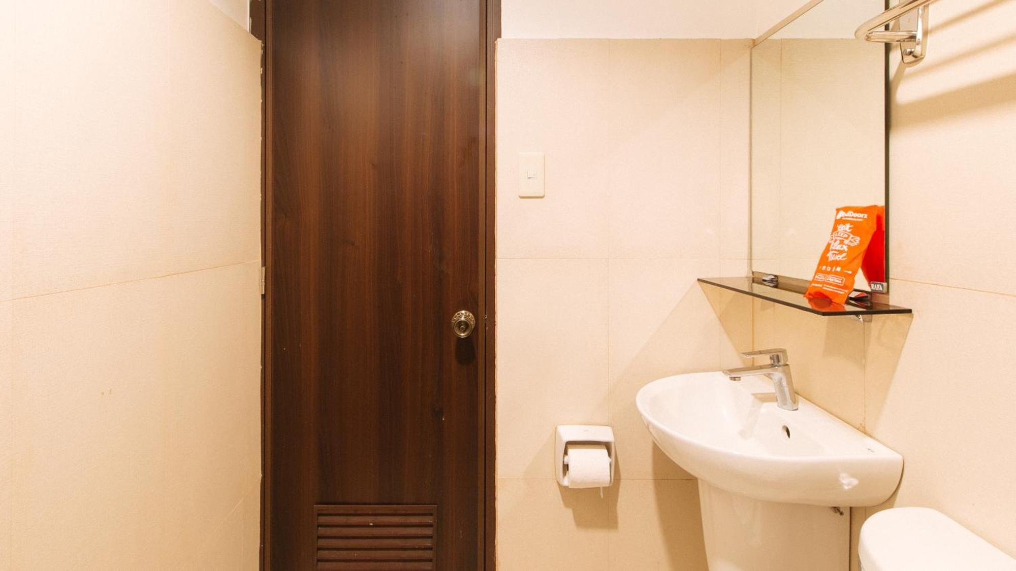 Reddoorz At Manila Venetian Hotel Dış mekan fotoğraf
